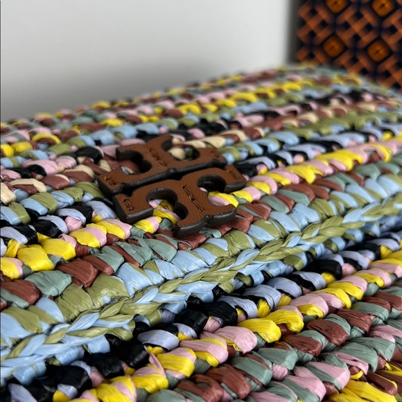 NWT Tory Burch Willa Raffia Small Shoulder Bag - Picture 15 of 16